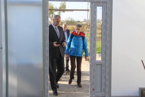 Poseta nemačke delegacije prihvatilištu za migrante