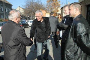 Polaganje venaca na Spomen ploču oslobodiocima Subotice