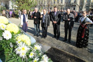 Polaganje venaca na Spomenik palim junacima u oslobodilačkim ratovima 1912-1918. godine