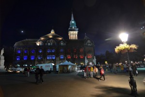 Gradska kuća u bojama francuske zastave