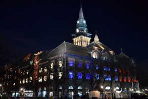 Gradska kuća u bojama francuske zastave