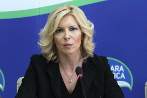 Ministar Sertić na otvaranju nove proizvodne linija u Mlekari Subotica