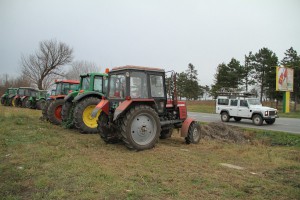 Poljoprivrednici zaustavljeni na putu prema Beogradu