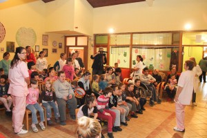 Bokseri Spartaka u poseti Domu za decu ometenu u razvoju