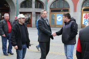 Traktori pred Gradskom kućom