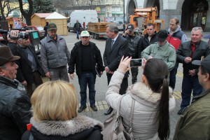 Traktori pred Gradskom kućom