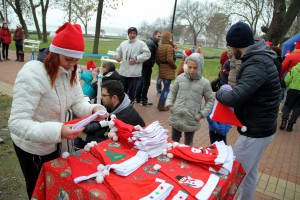 Tradicionalna trka Deda mrazova na Paliću