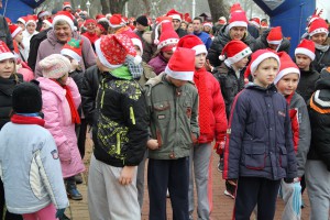 Tradicionalna trka Deda mrazova na Paliću