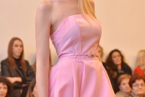 Modna revija "Nijanse ženstvenosti"