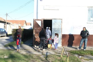 Dodeljeno 100 novogodišnjih paketića deci iz socijalno ugroženih porodica