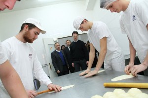 Poseta ministra prosvete Hemijsko-tehnološkoj školi