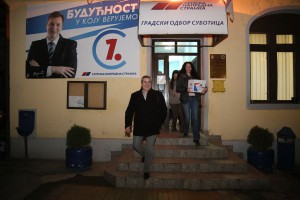 Srpska napredna stranka predala listu za lokalne izbore