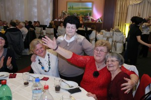 Druženje sa penzionerima povodom 8. marta