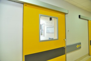 Bojan Pajtić u poseti bolnici: najava sanacije operacionog bloka