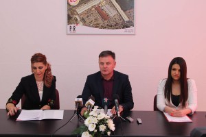 Press povodom 25 godina AD "Tržnica"