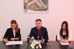 Press povodom 25 godina AD "Tržnica"