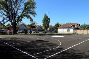 Otvaranje obnovljenog dečjeg igrališta u Velebitskoj ulici (MZ Gat)