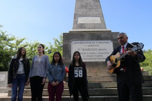 Polaganje venaca na Spomenik palim Crvenoarmejcima