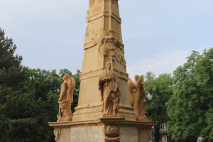 Otkrivanje restauiranog spomenika Svetog trojstva