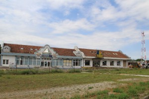 Improvizovani migrantski kamp u međudržavnom prostoru na GP "Kelebija"