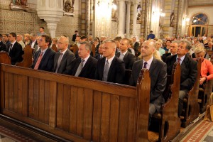 Šefovi diplomatija Srbije i Hrvatske na misi