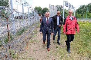 Migranti u međudržavnom prostoru na Horgošu