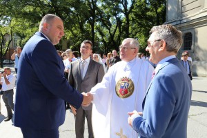 Dužijanca 2016 - povorka do katedrale sv. Terezije Avilske (#1)