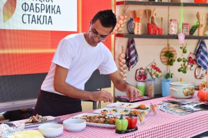 Manifestacija "Izađi mi na teglu"
