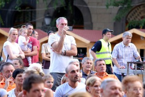 "Igra kolo i u kolo" - Narodno folklorno stvaralaštvo