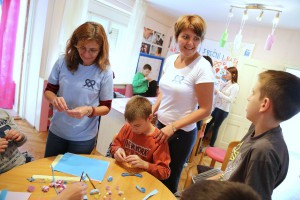 "Maštom i prijateljstvom dohvatimo dugu"