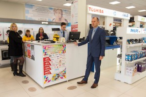 Rođendanska žurka u Dudi Co robnoj kući tehnike