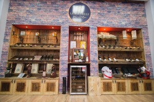 Otvaranje Wine and Cigar šopa "La Bouteille"