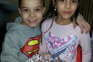 Vašar dečijih radova za pomoć u ozdravljenju njihove vršnjakinje