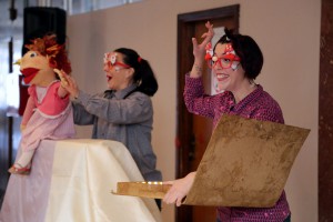 Dodela novogodišnjih paketića za decu bez roditeljskog staranja i decu sa posebnim potrebama