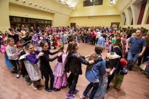 "Karneval pod maskama"