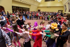 "Karneval pod maskama"