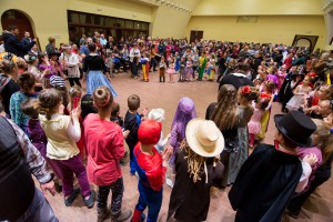 "Karneval pod maskama"