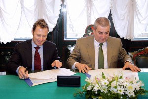 Potpisivanje Ugovora o otuđenju zemljišta za potrebe fabrike "Kaminada"