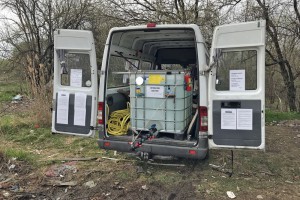 Migranti u improvizovanom kampu kod "Pionira"