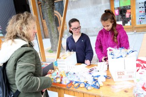 Humanitarna akcija prodajnih radova učenika osnovnih škola iz Subotice