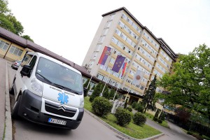 Patrijarh srpski Irinej u obilasku Opšte bolnice