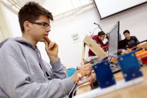 Manifestacija kreativnosti i inventivnosti mladih učenika "Projektna nedelja"