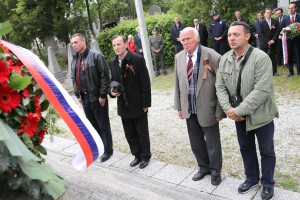 Polaganje venaca u Spomen parku povodom Dana pobede nad fašizmom