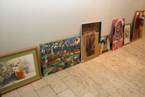 Prodajna izložba namenjena lečenju Đerđa Boroša