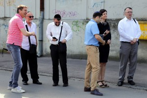 Polaganje venaca na spomenik stradalim Jevrejima