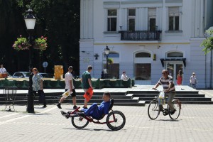 Dodela specijalnog bicikla Slavku Adamovu