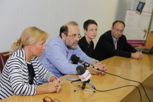 Najava radionice povodom laparaskopske operacije sa dioda laserom