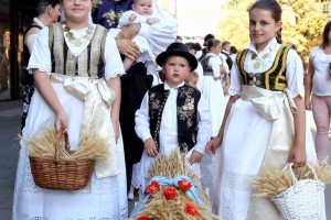 Dan Dužijance - Svečana povorka i nastup folkloraša na Gradskom trgu