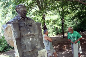 Nova skulptura nekadašnjeg predesednika SFRJ Josipa Broza Tita u prirodnoj veličini