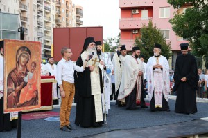 Osveštavanje temelja pravoslavog hrama na Prozivci